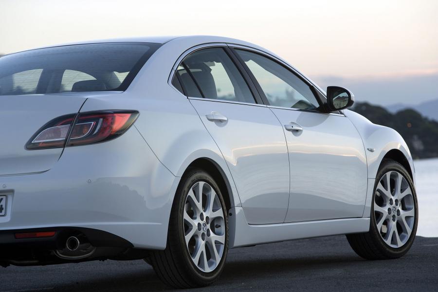  Mazda6 2008 года  (фото 12 из 134)